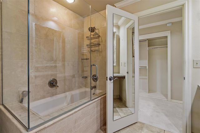 1603 Dorchester Drive, Nichols Hills, OK 73120