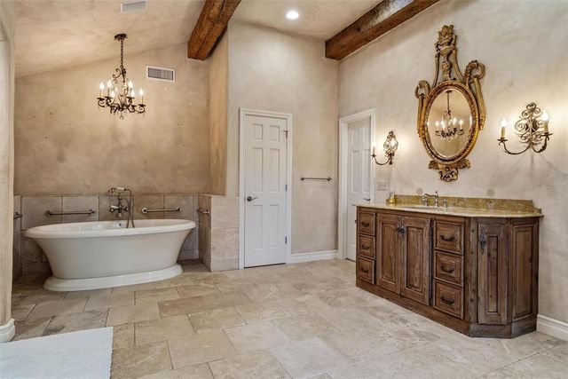 1603 Dorchester Drive, Nichols Hills, OK 73120