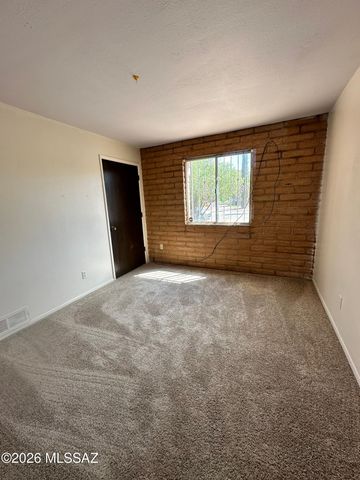 2650 W Calle Padilla, Tucson, AZ 85745