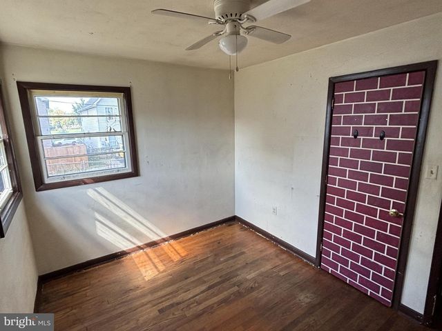 11 S EUCLID AVE, Winchester, VA 22601