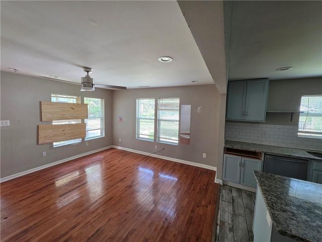 431 Lanier St NW, Atlanta, GA 30318