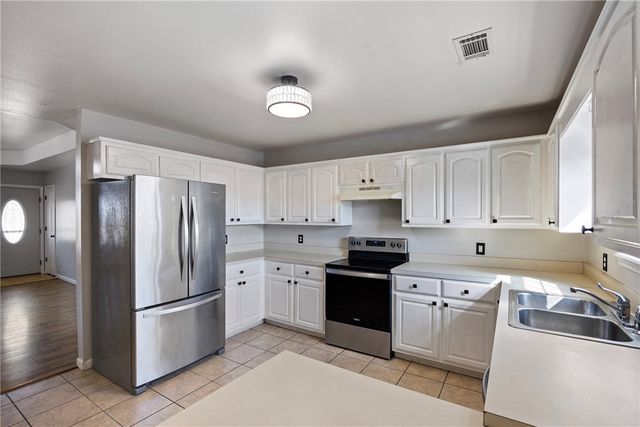 33 Poppy Drive, Pottsville, AR 72858