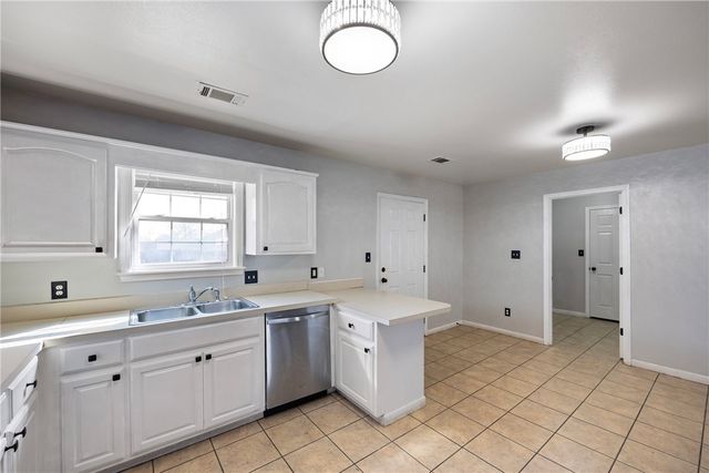 33 Poppy Drive, Pottsville, AR 72858