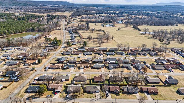 33 Poppy Drive, Pottsville, AR 72858