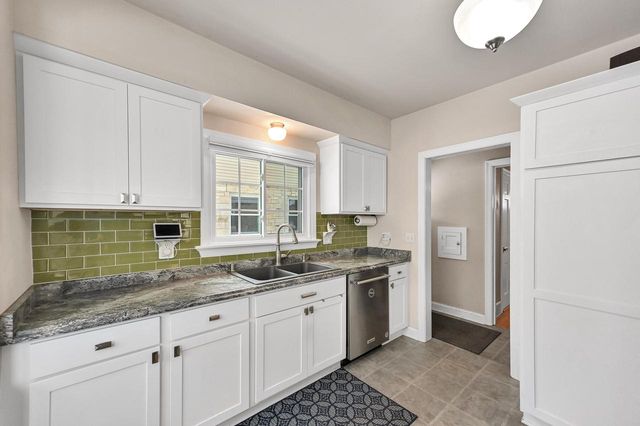 2740 N 73rd STREET, Wauwatosa, WI 53210