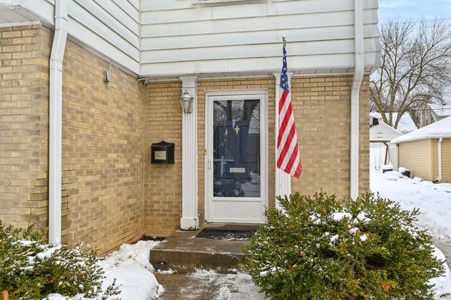 2740 N 73rd STREET, Wauwatosa, WI 53210