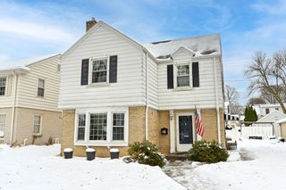 2740 N 73rd STREET, Wauwatosa, WI 53210
