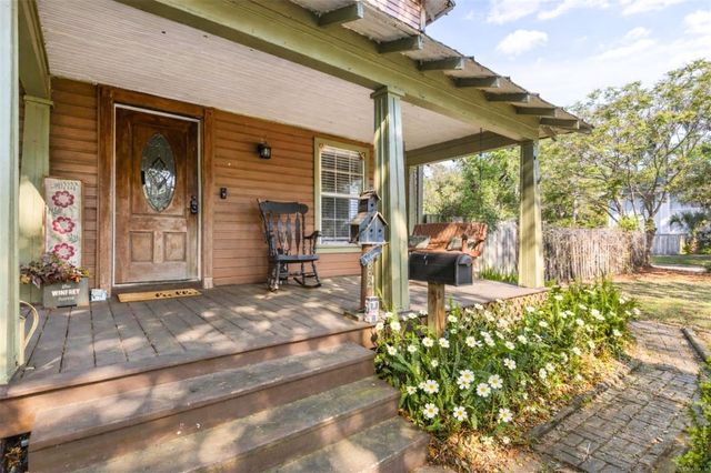 802 S PALMETTO AVENUE, Sanford, FL 32771