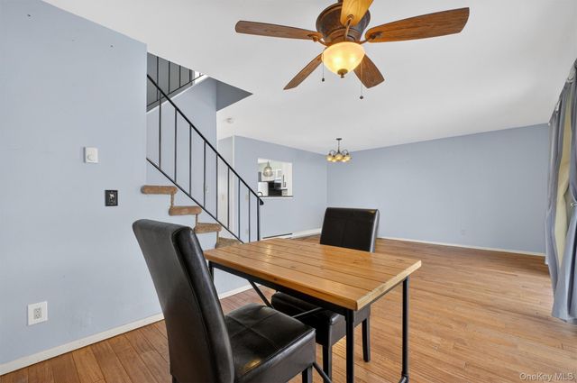 7308 Chelsea Cove N, Hopewell Junction, NY 12533