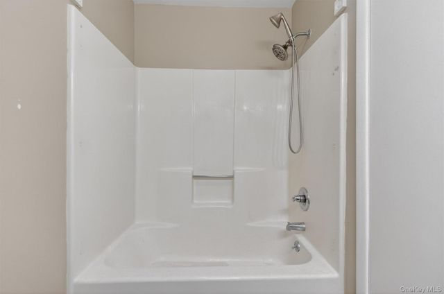 7308 Chelsea Cove N, Hopewell Junction, NY 12533