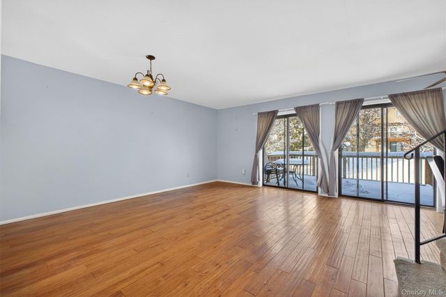 7308 Chelsea Cove N, Hopewell Junction, NY 12533