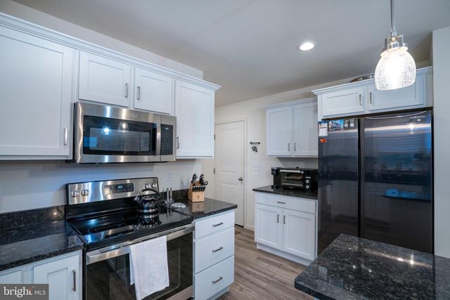 620 FAWN VALLEY RD, State College, PA 16803