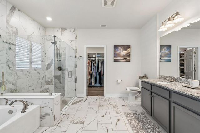 4910 LAKESHORE OAKS COURT, Tampa, FL 33624