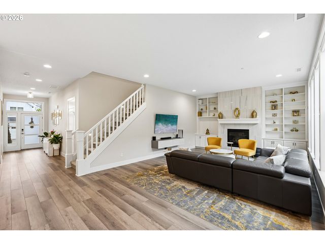 12029 Nw SCHALL St, Portland, OR 97229