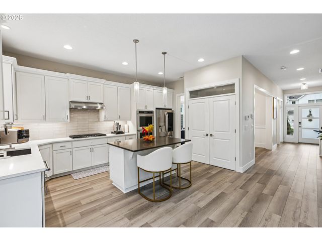 12029 Nw SCHALL St, Portland, OR 97229