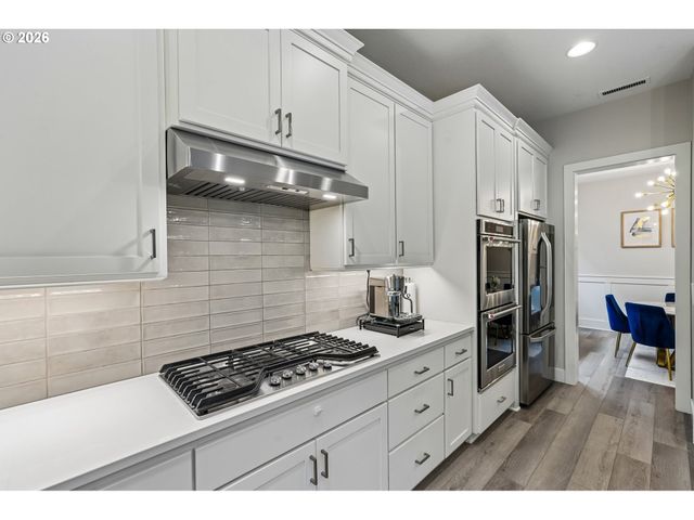 12029 Nw SCHALL St, Portland, OR 97229