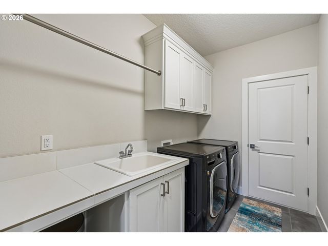 12029 Nw SCHALL St, Portland, OR 97229