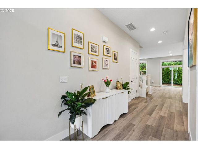 12029 Nw SCHALL St, Portland, OR 97229