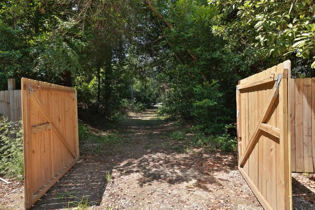 3018 Mcdonald Court, Spring, TX 77380
