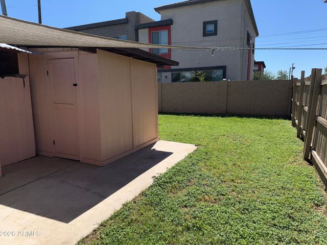 3014 N 38TH Street, Phoenix, AZ 85018