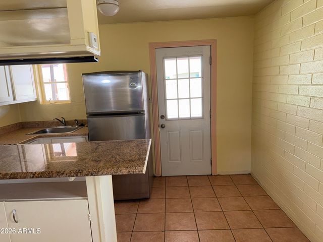 3014 N 38TH Street, Phoenix, AZ 85018