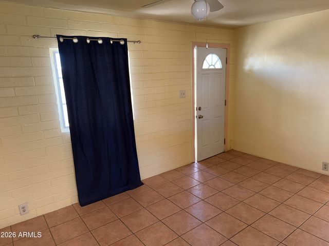 3014 N 38TH Street, Phoenix, AZ 85018