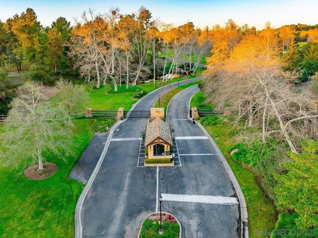 Image 65 of property listing at 1 Saddle Creek Rd, Fallbrook, CA 92028