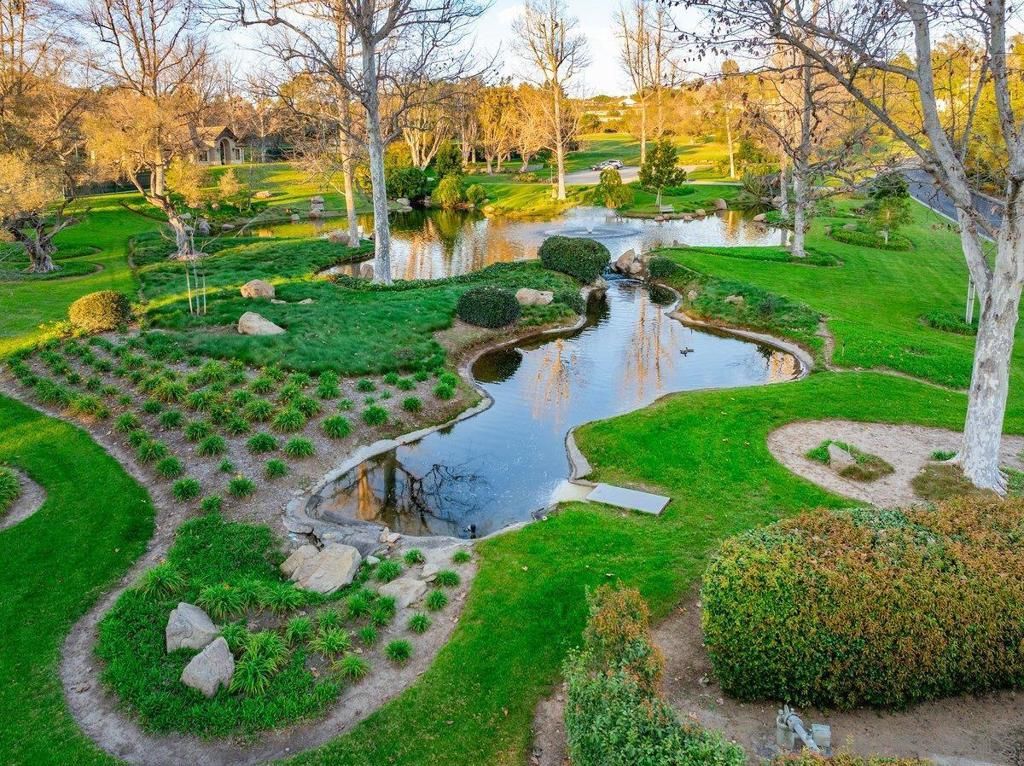 Image 67 of property listing at 1 Saddle Creek Rd, Fallbrook, CA 92028