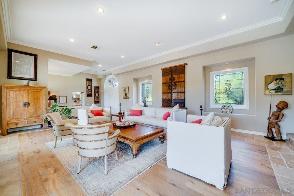 Image 7 of property listing at 1 Saddle Creek Rd, Fallbrook, CA 92028