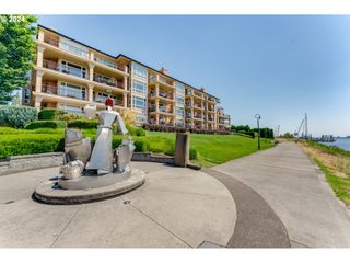 2015 Se COLUMBIA RIVER Dr 320, Vancouver, WA 98661