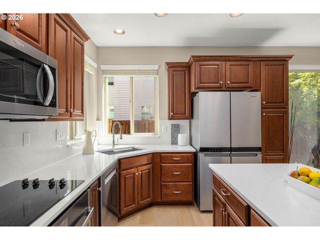 102 Ne 64TH Ter, Hillsboro, OR 97124