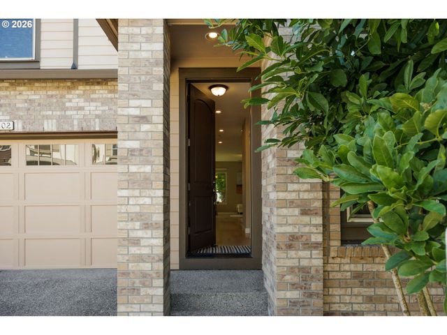 102 Ne 64TH Ter, Hillsboro, OR 97124