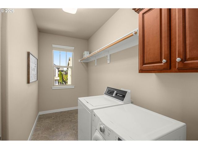 102 Ne 64TH Ter, Hillsboro, OR 97124