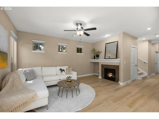 102 Ne 64TH Ter, Hillsboro, OR 97124