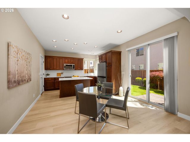 102 Ne 64TH Ter, Hillsboro, OR 97124