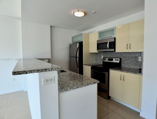 2694 INAGUA AV PH-3, Coconut Grove, FL 33133