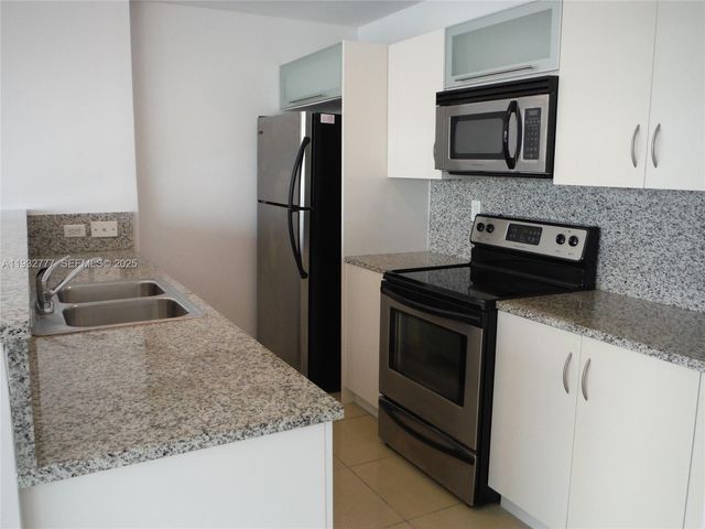 2694 INAGUA AV PH-3, Coconut Grove, FL 33133