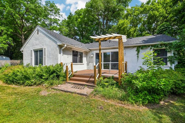 2165 11th Street, White Bear Lake, MN 55110