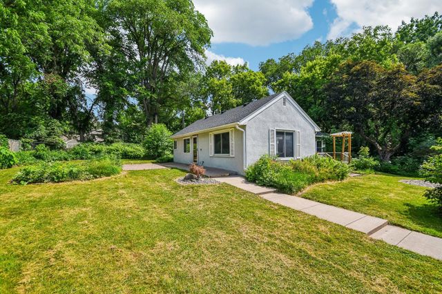 2165 11th Street, White Bear Lake, MN 55110