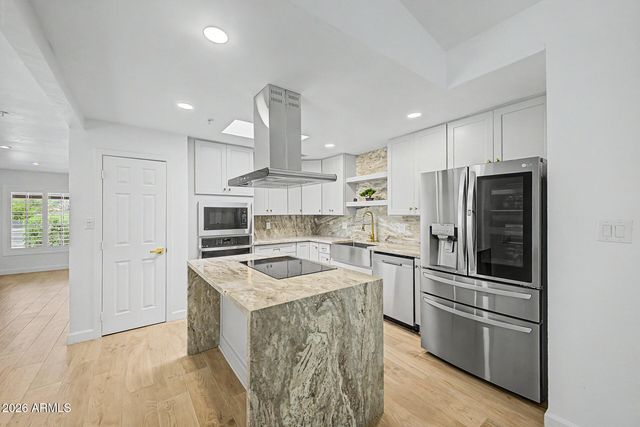 2941 N GRANITE REEF Road, Scottsdale, AZ 85251