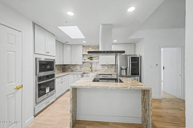 2941 N GRANITE REEF Road, Scottsdale, AZ 85251