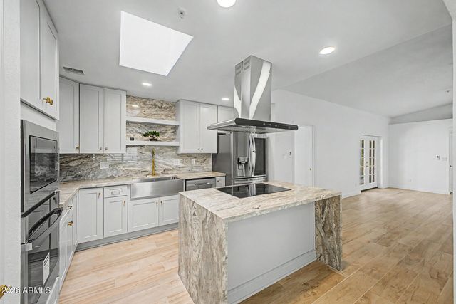 2941 N GRANITE REEF Road, Scottsdale, AZ 85251