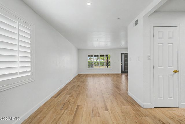 2941 N GRANITE REEF Road, Scottsdale, AZ 85251