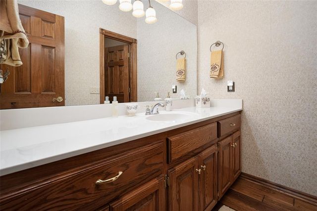 9301 Southern View Drive, Oklahoma City, OK 73165