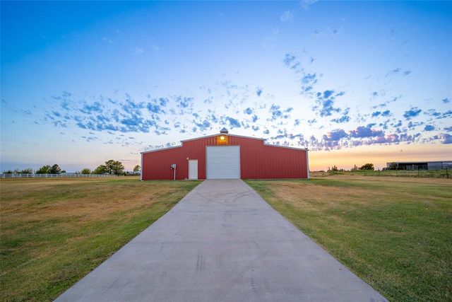 9301 Southern View Drive, Oklahoma City, OK 73165