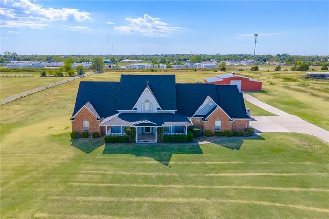9301 Southern View Drive, Oklahoma City, OK 73165