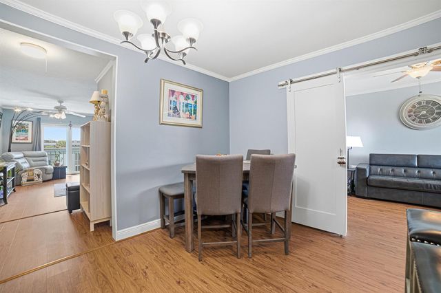 112 Doolen Court 302, North Palm Beach, FL 33408