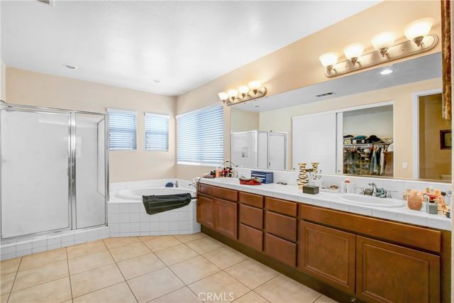 33921 Lake Breeze Drive, Yucaipa, CA 92399