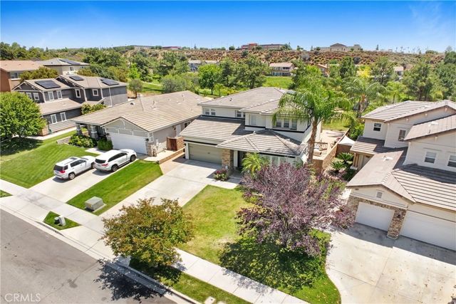 33921 Lake Breeze Drive, Yucaipa, CA 92399