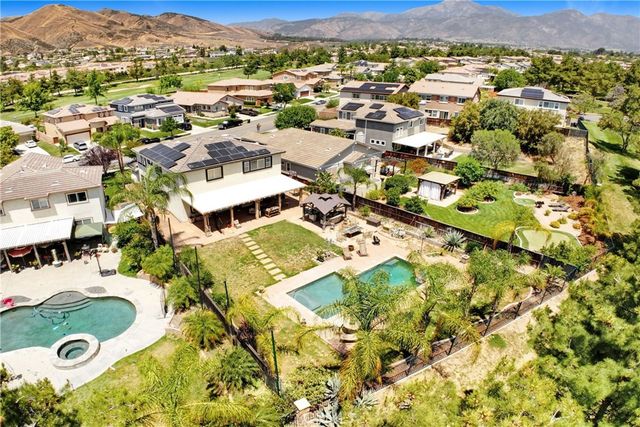 33921 Lake Breeze Drive, Yucaipa, CA 92399